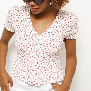 Olivaceous Thursdays Red and White Floral Button-Up Top Size Medium